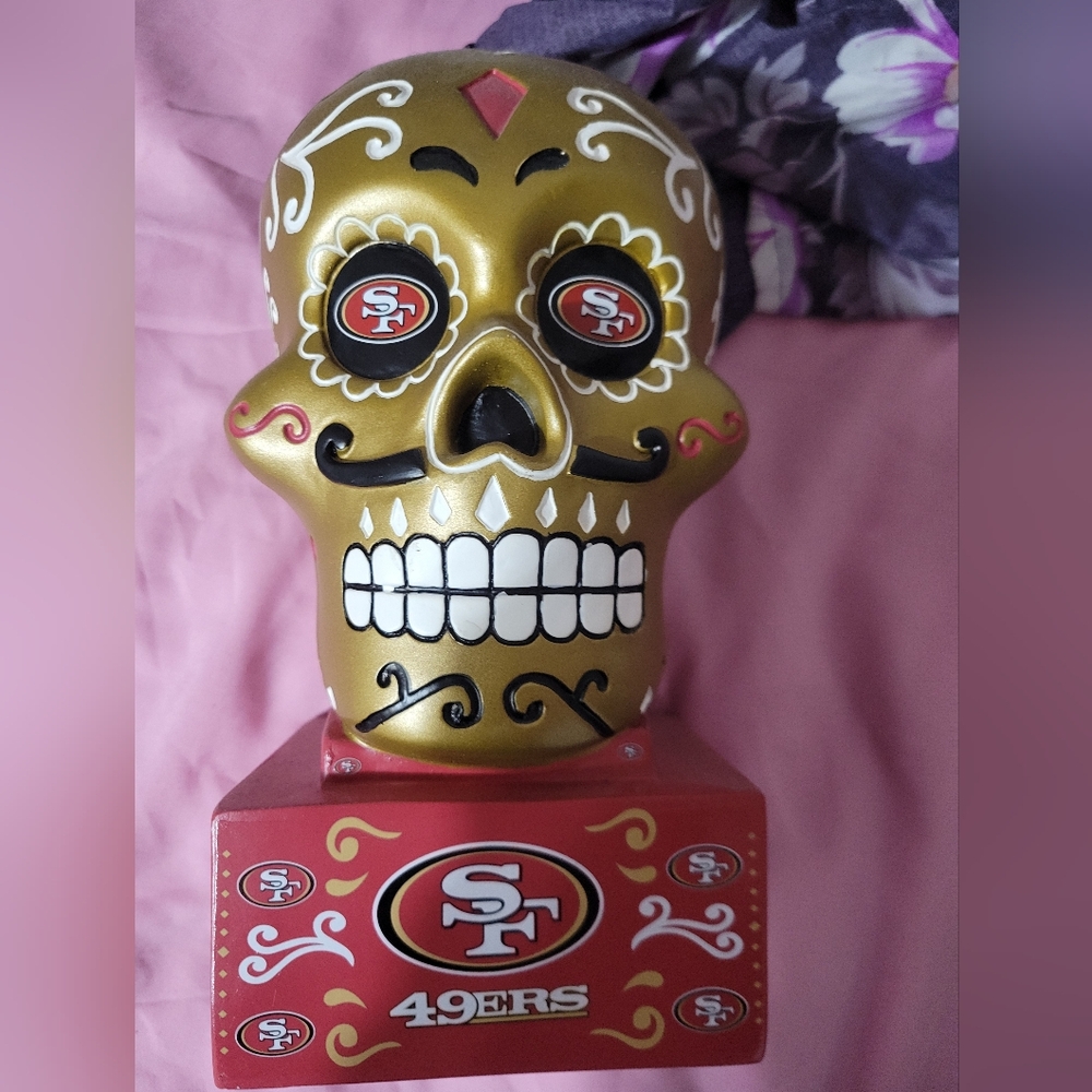 NFL 49ers Gold And Red Skull